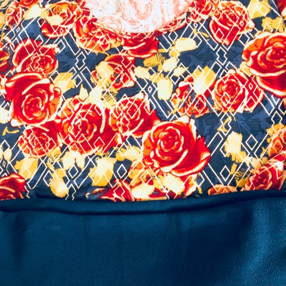 ♥️ SOLD on E-Bay!♥️Azure skirt perfect T floral XL - Picture 3 of 7